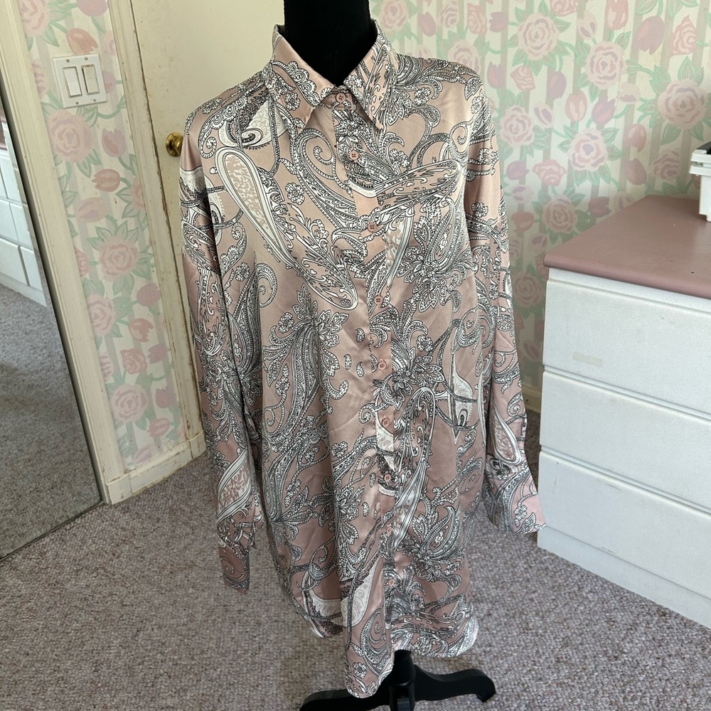 ACOA long sleeve button up shirt size L